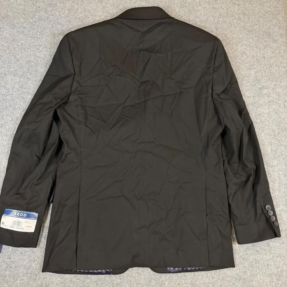 IZOD Isaac Men Black 2 Piece Stretch Suit 37R 31W x 32L ISAA2BPY0117